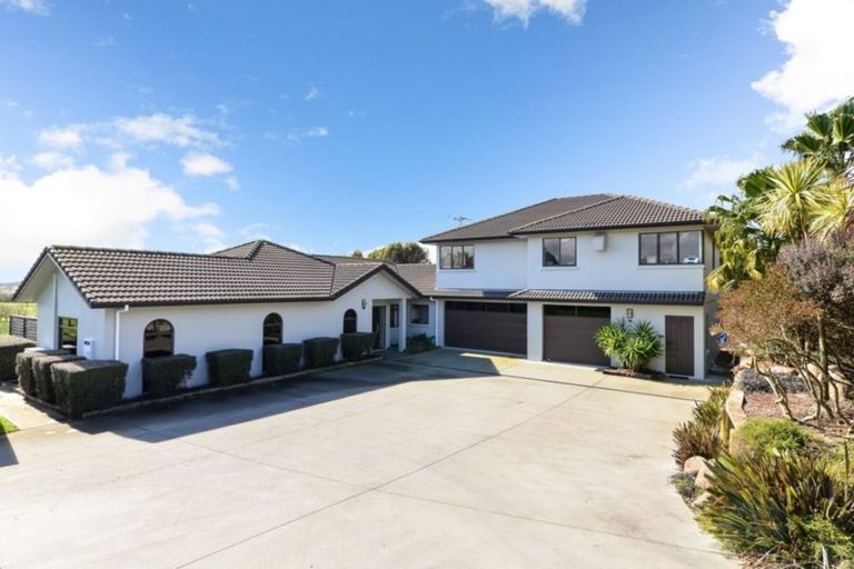 Photo of property in 39 Ridge Park Drive, Horotiu, Hamilton, 3288