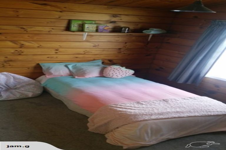 Photo of property in 54 Kaimanawa Street, Kelvin Grove, Palmerston North, 4414