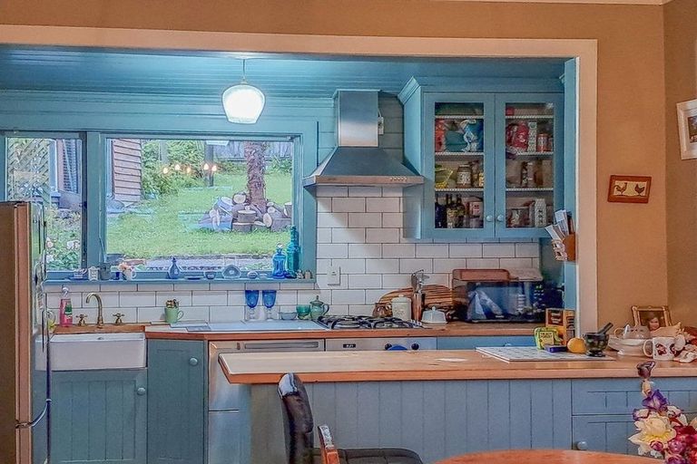 Photo of property in 128 Evans Street, Waimataitai, Timaru, 7910