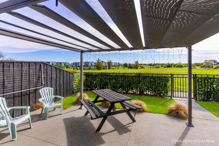 Photo of property in 16 Brian Keogh Lane, Wigram, Christchurch, 8025