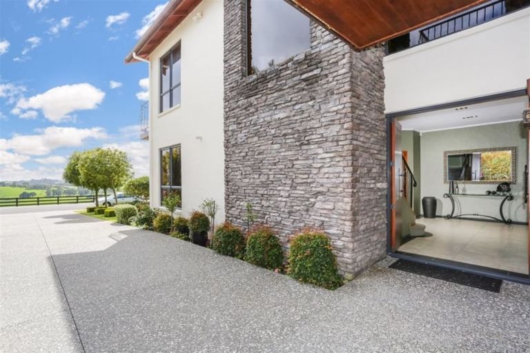 Photo of property in 24 Grace James Road, Pukekohe, 2120