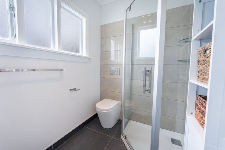 Photo of property in 11 South Terrace Road, Geraldine, 7930