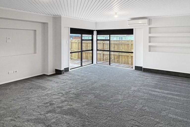 Photo of property in 107 Limbrick Street, Terrace End, Palmerston North, 4410