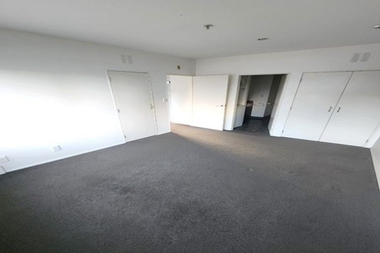 Photo of property in St Peter Apartments, 2d/192 Willis Street, Te Aro, Wellington, 6011