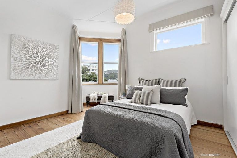 Photo of property in 51 Scarborough Terrace, Mount Victoria, Wellington, 6011