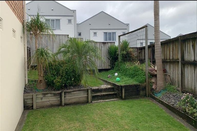 Photo of property in 25 Brodie Place, Bethlehem, Tauranga, 3110