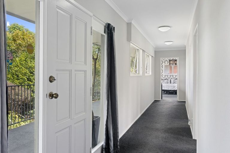 Photo of property in 9 Ranui Street, Dinsdale, Hamilton, 3204