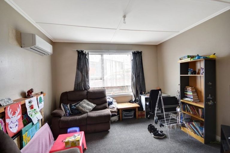 Photo of property in 28 Surrey Street, Caversham, Dunedin, 9012