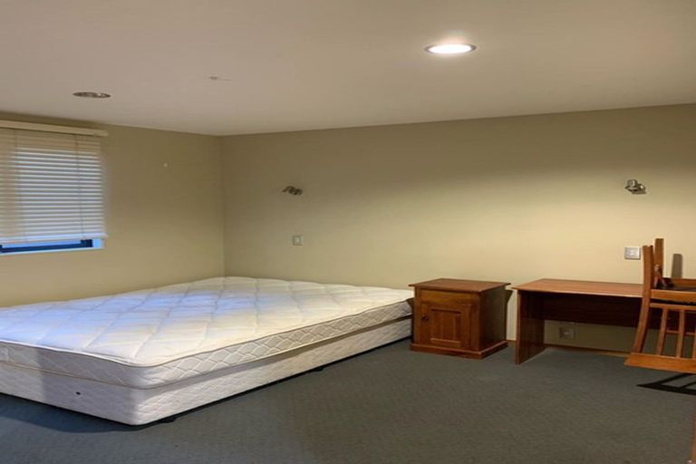 Photo of property in 1-3/1 Matakauri Place, Fernhill, Queenstown, 9300