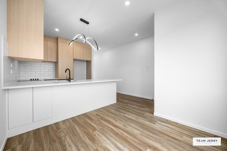 Photo of property in 38 Stableford Crescent, Opaheke, 2113