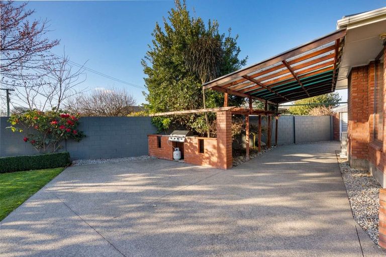 Photo of property in 55 Gainsborough Street, Hoon Hay, Christchurch, 8025