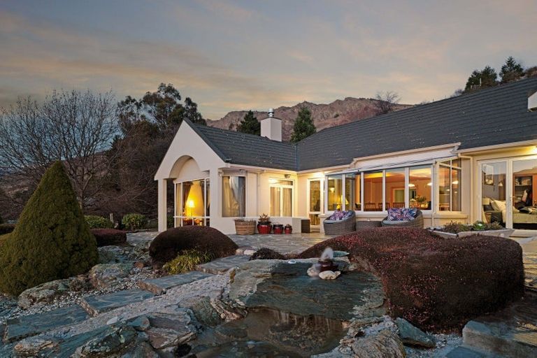 Photo of property in 714 Lake Hayes-arrow Junction Highway, Lake Hayes, Queenstown, 9371