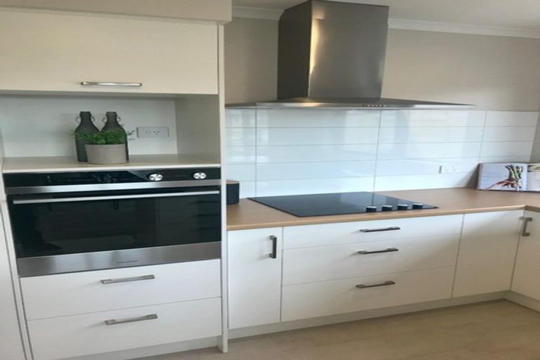 Photo of property in 192 The Boulevard, Papamoa Beach, Papamoa, 3118