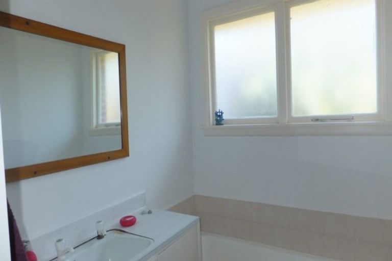 Photo of property in 42 Bracebridge Street, Kaiapoi, 7630