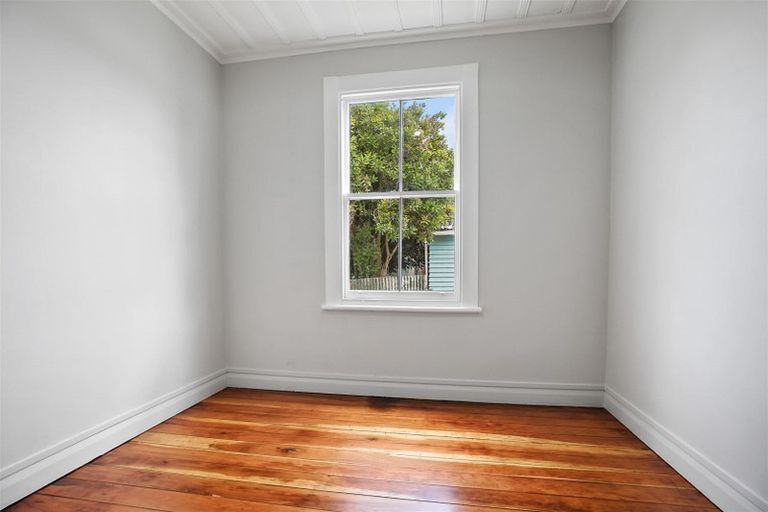 Photo of property in 20 Fraser Street, Paeroa, 3600