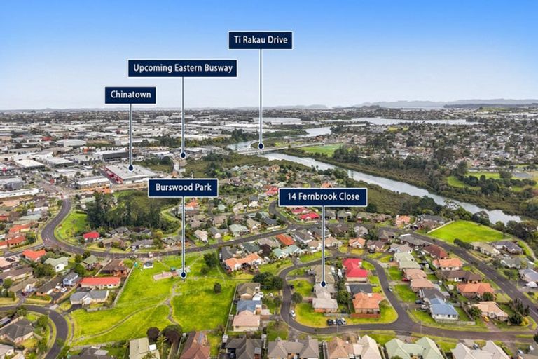 Photo of property in 14 Fernbrook Close, Burswood, Auckland, 2013