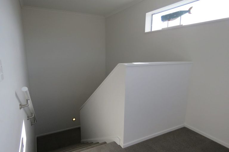 Photo of property in 11 George West Square West, Wigram, Christchurch, 8025