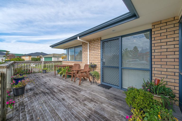 Photo of property in 21 Castlemaine Close, Dannemora, Auckland, 2016