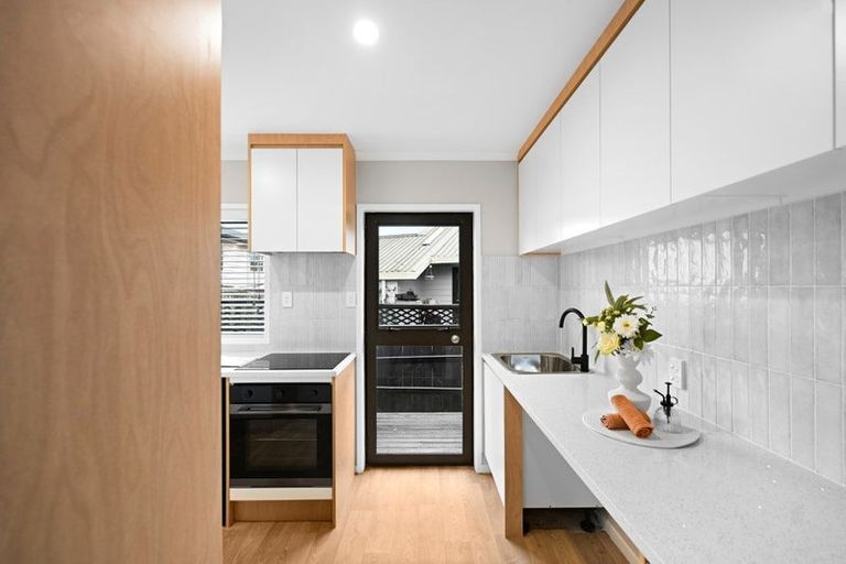 Photo of property in 17 Caulfield Place, Nawton, Hamilton, 3200