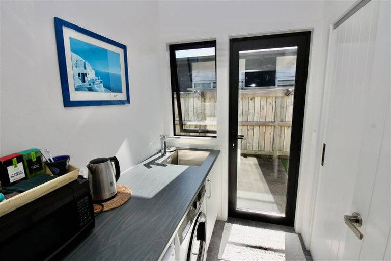 Photo of property in 70 Leeward Drive, Whitianga, 3510