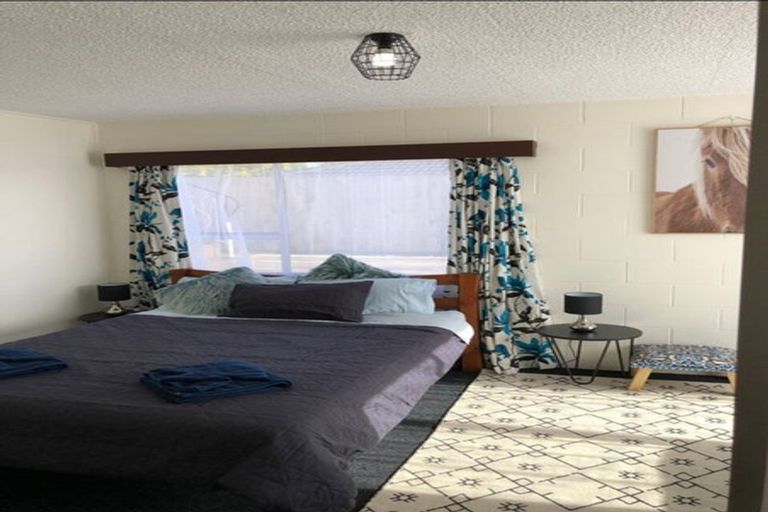 Photo of property in 28 Prangley Avenue, Mangere, Auckland, 2022