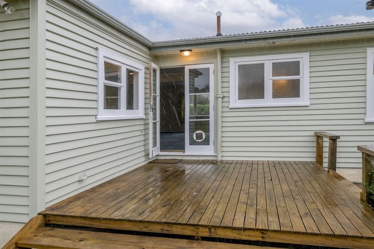 Photo of property in 121 Tilley Road, Paekakariki, 5034