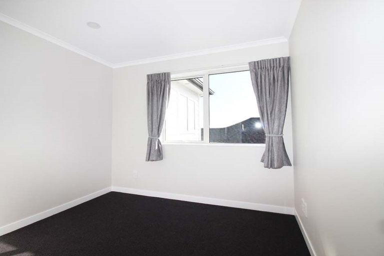 Photo of property in 78 Jeroboam Loop, Kumeu, 0810