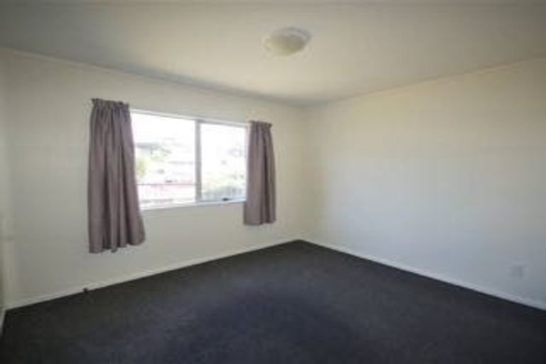 Photo of property in 2/4 Cumberland Street, Tauhara, Taupo, 3330