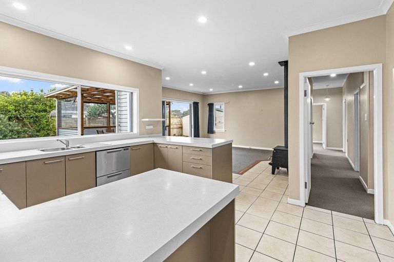 Photo of property in 38 Doone Street, Lynmouth, New Plymouth, 4310