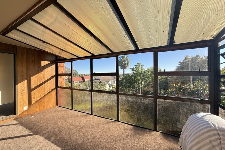 Photo of property in 7 Manutara Avenue, Forrest Hill, Auckland, 0620