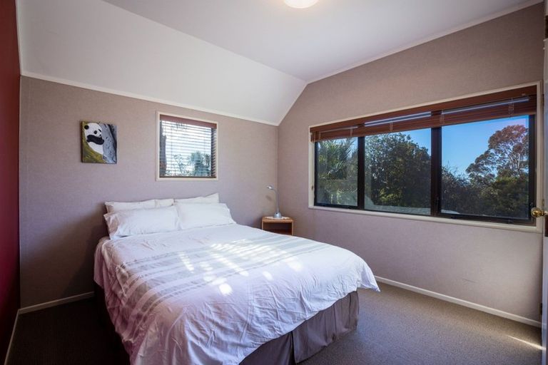 Photo of property in 13b Argyle Place, Highlands Park, New Plymouth, 4312
