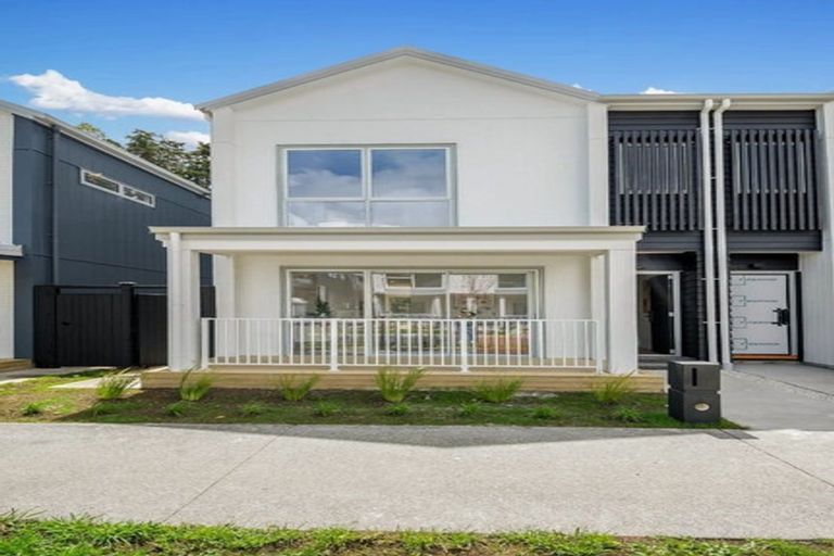 Photo of property in 23 Yellow Pear Lane, Karaka, 2578