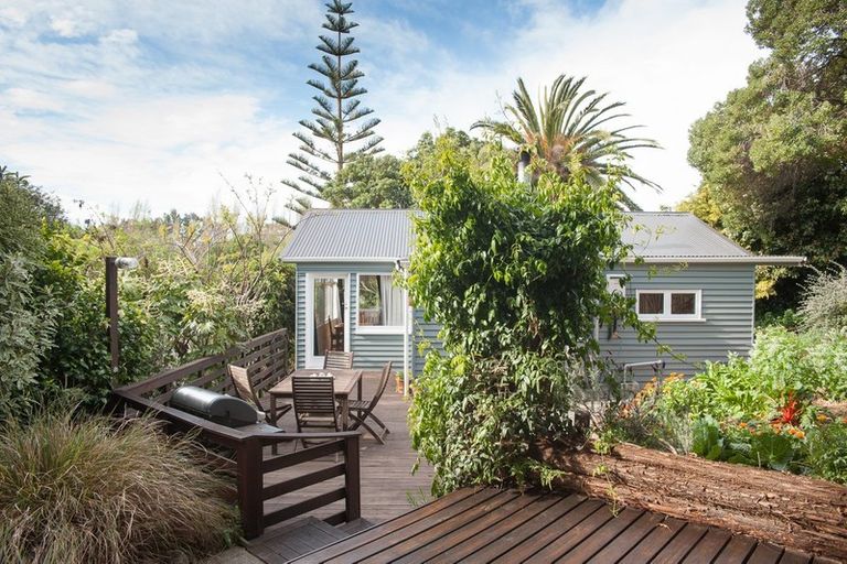 Photo of property in 2 Purau Avenue, Diamond Harbour, 8972