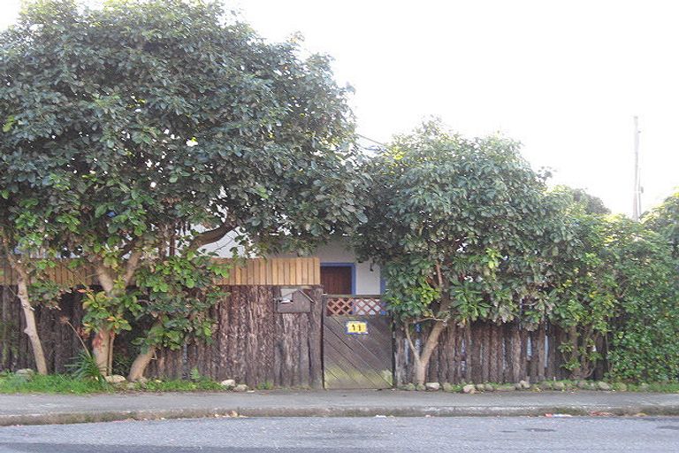 Photo of property in 11 Menin Road, Raumati South, Paraparaumu, 5032