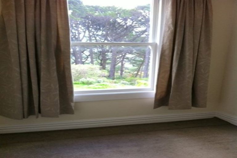 Photo of property in 2 Caprera Street, Melrose, Wellington, 6023