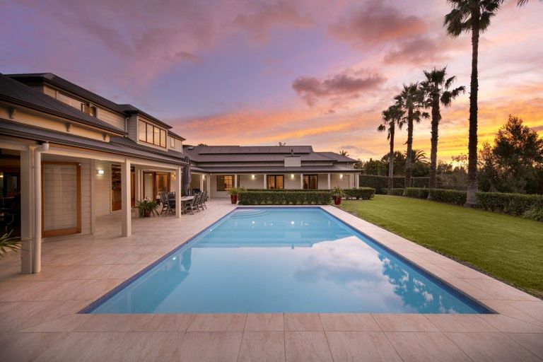 Photo of property in 174 Upper Harbour Drive, Greenhithe, Auckland, 0632