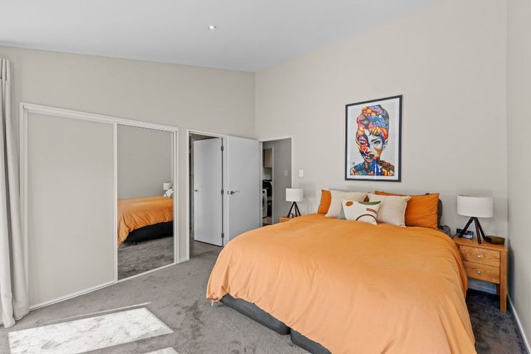 Photo of property in 77 Port Hills Road, Heathcote Valley, Christchurch, 8022