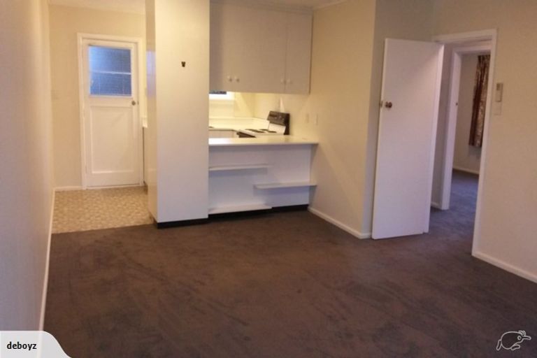 Photo of property in Capel Courts, 5/141a Clarence Street, Riccarton, Christchurch, 8011
