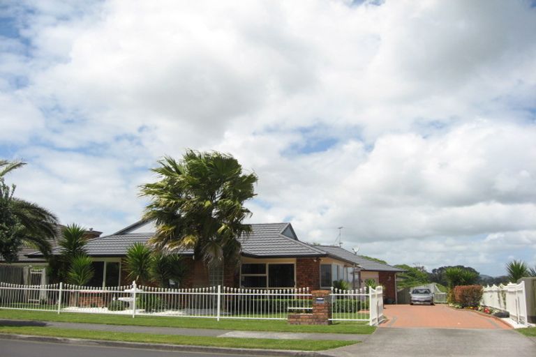 Photo of property in 85 Longford Park Drive, Takanini, 2112