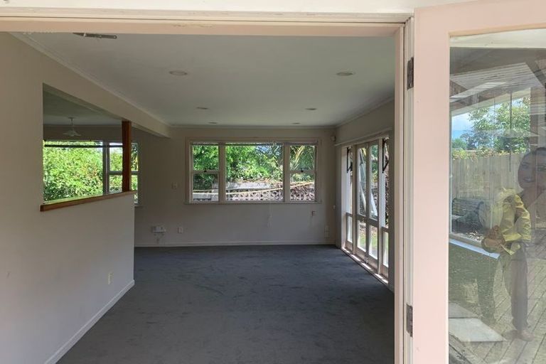 Photo of property in 21 Richards Avenue, Forrest Hill, Auckland, 0620