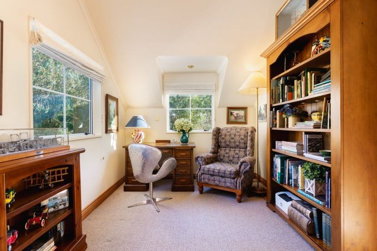 Photo of property in 70 Tanner Road, Glenleith, Dunedin, 9010