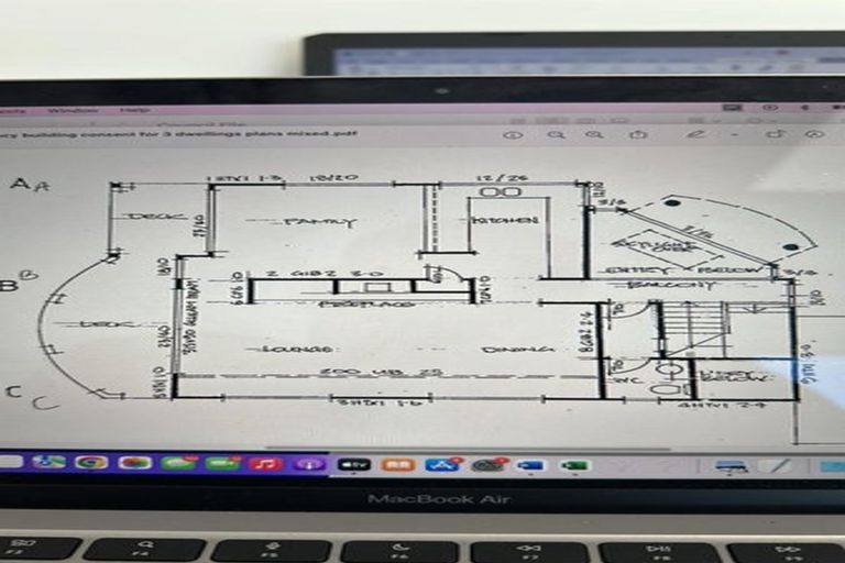 Photo of property in 2/61 Beresford Street, Bayswater, Auckland, 0622