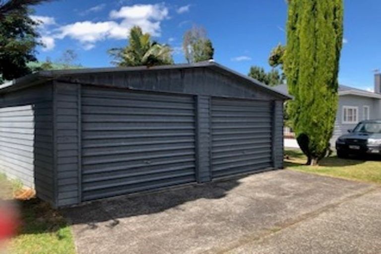 Photo of property in 33 Alma Road, Milford, Auckland, 0620