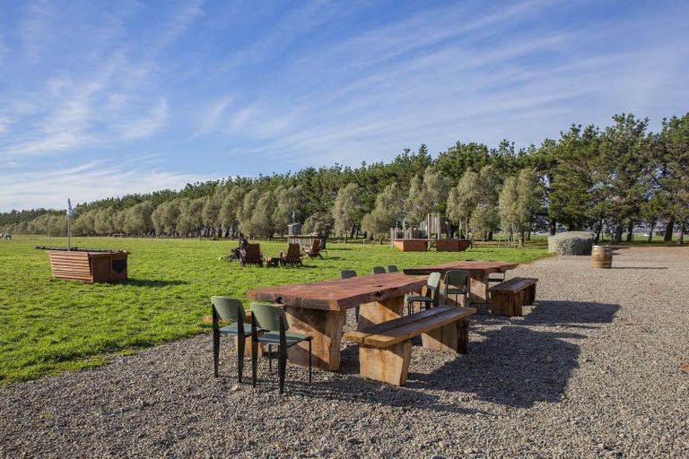 Photo of property in 246 Georges Road, Glasnevin, Amberley, 7482