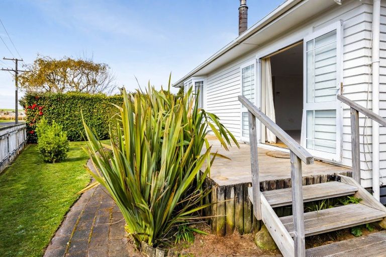 Photo of property in 13 Bridger Place, Eltham, 4322