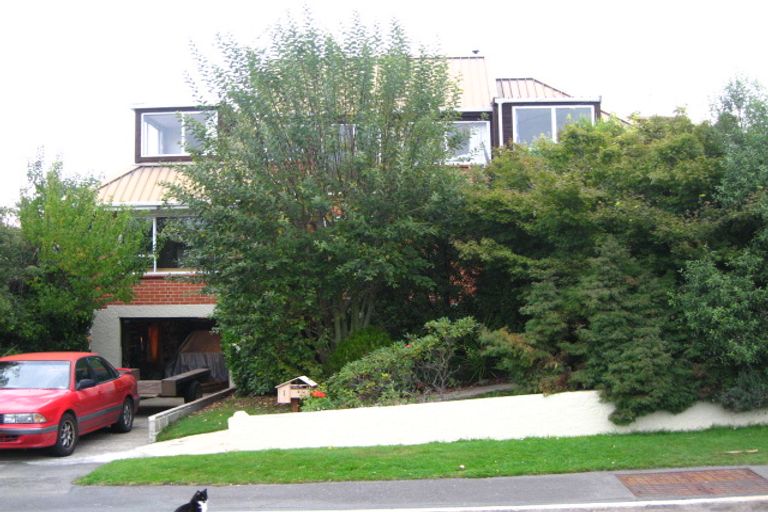 Photo of property in 1 Flower Street, Fairfield, Dunedin, 9018