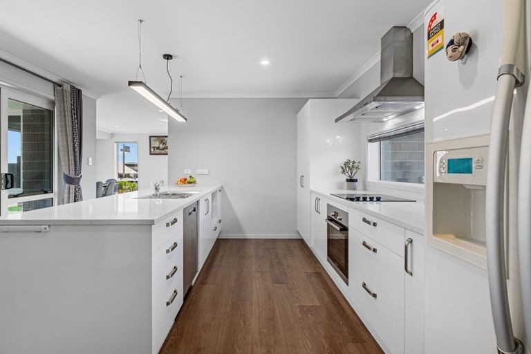 Photo of property in 9 Blacklock Road, Pyes Pa, Tauranga, 3112