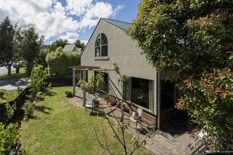 Photo of property in 19 Remarkables Crescent, Frankton, Queenstown, 9300