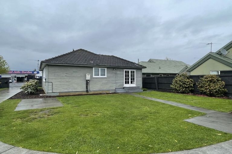 Photo of property in 37 Blighs Road, Strowan, Christchurch, 8052