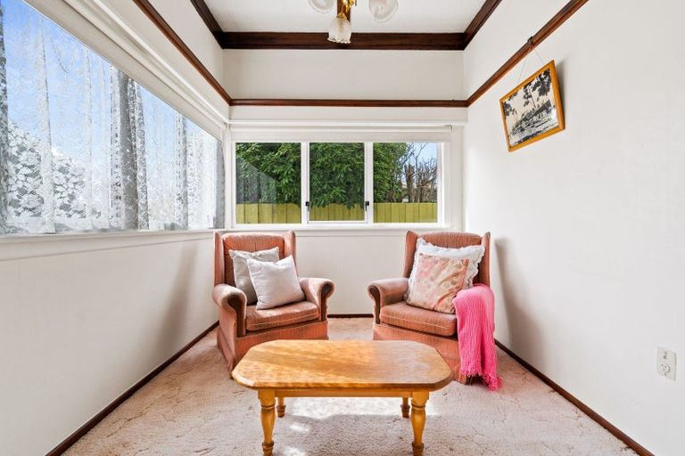 Photo of property in 42 Kamo Road, Kensington, Whangarei, 0112